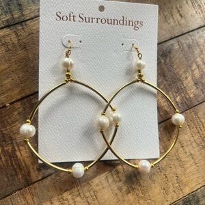 Soft Surroundings Gold Hoop Earrings with Pearls